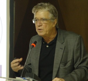 Prof. Luiz Cesar de Queiroz Ribeiro